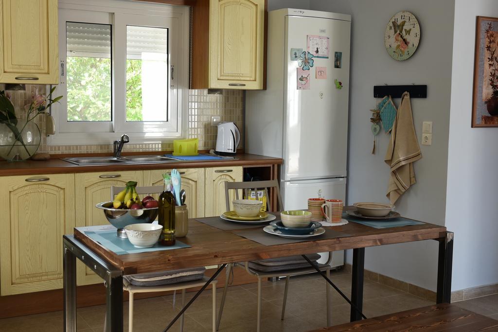 Dimitris' & Valentina'S Home Plakiás Eksteriør bilde